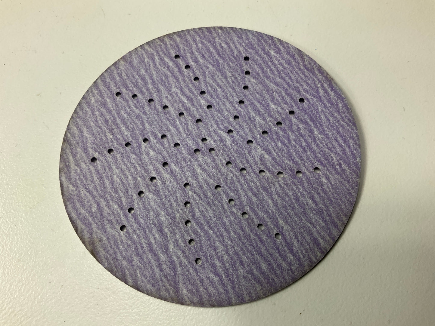 3M 30272 Purple Clean Sanding Hookit Disc, 3 Inch, P500 Grit, 50 Disc Pack