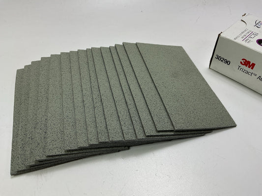 3M 30290 Trizact Hookit 2-3/4'' X 5-1/2'' P3000 Grit Foam Sheets, 15PCS/Box