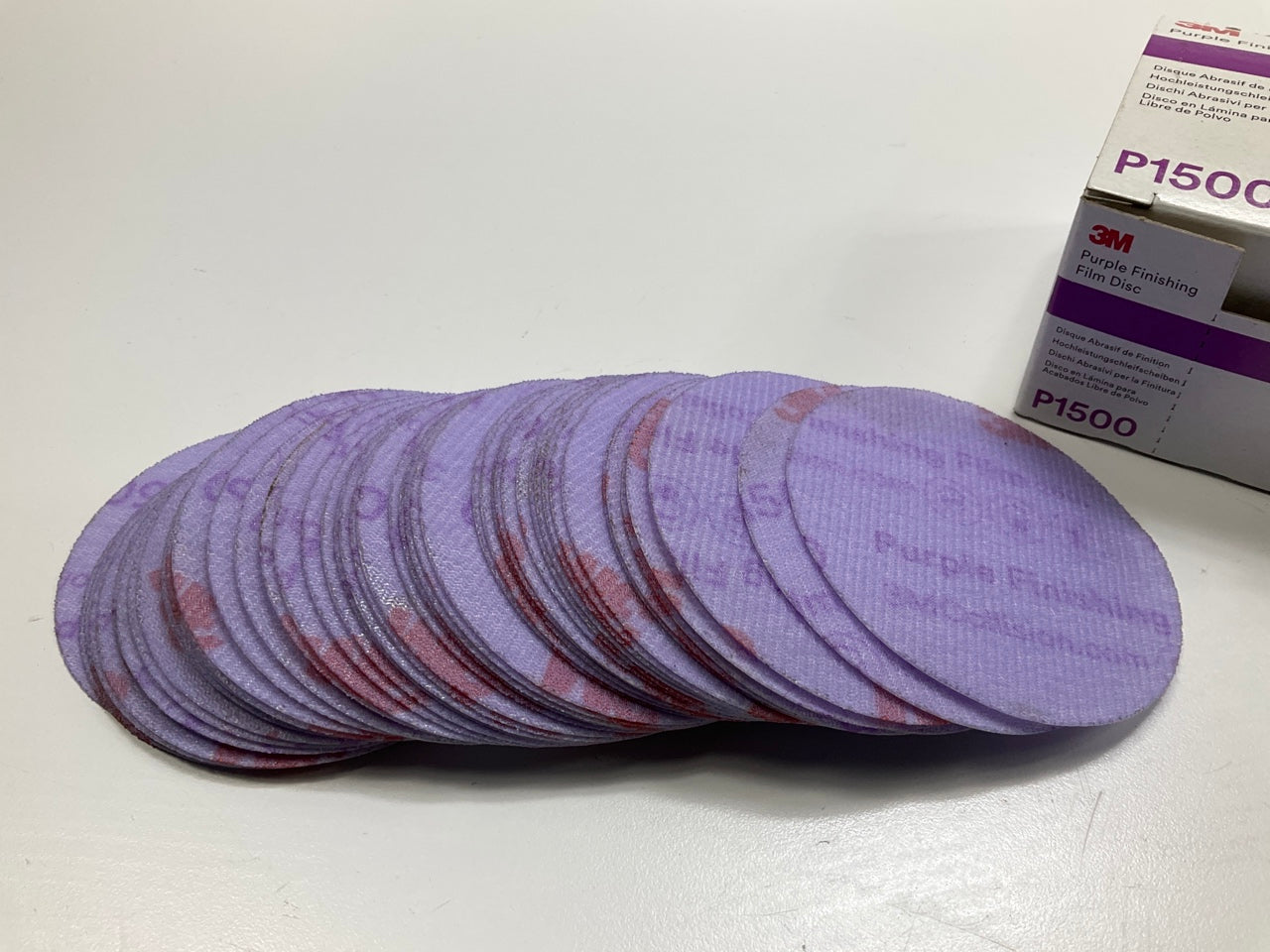 3M 30367 260L Series Sanding Abrasive Discs 3 In Dia 1500 Grit Purple, 50 Discs