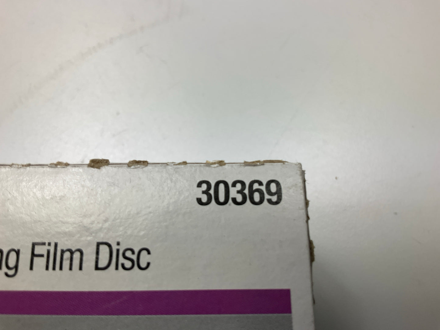 3M 30369 Hookit 3'', 1000 Grit Purple Finishing Film Sanding Disc (50/Box)