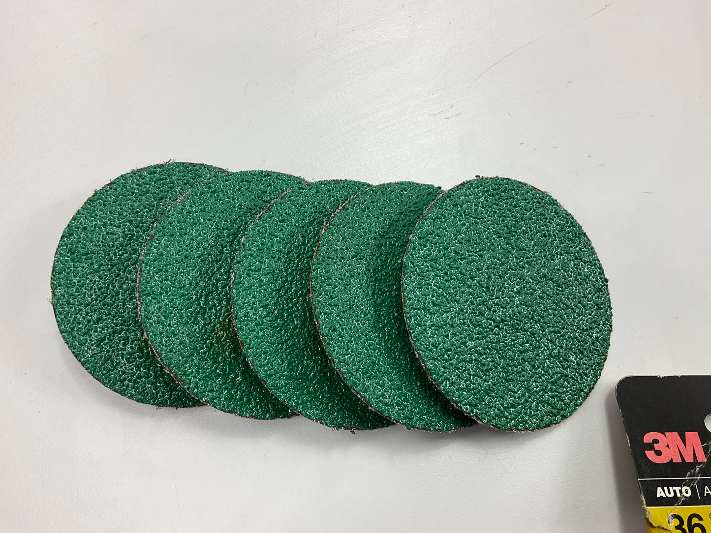 3M 31407 Green Corps 3'' Sanding Disc With Roloc Attachment, 36 Grit, 5 / Pack
