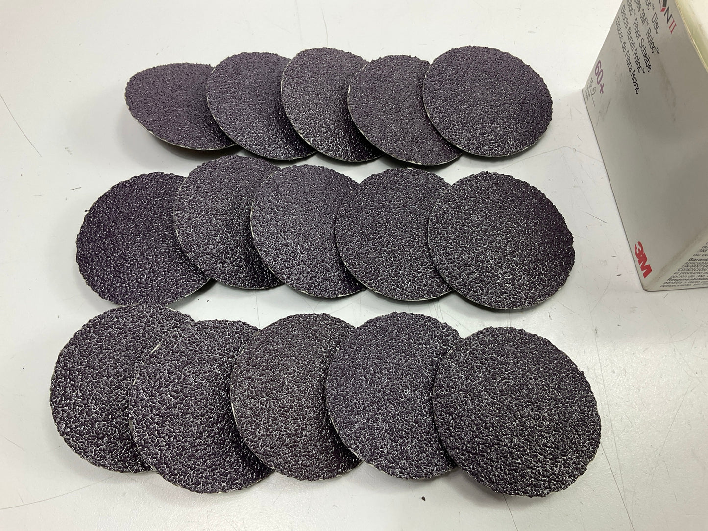 3M 33379 Cubitron II Roloc Fibre Disc, TR, 2'' X 60+ Grit, Box Of 15 Discs