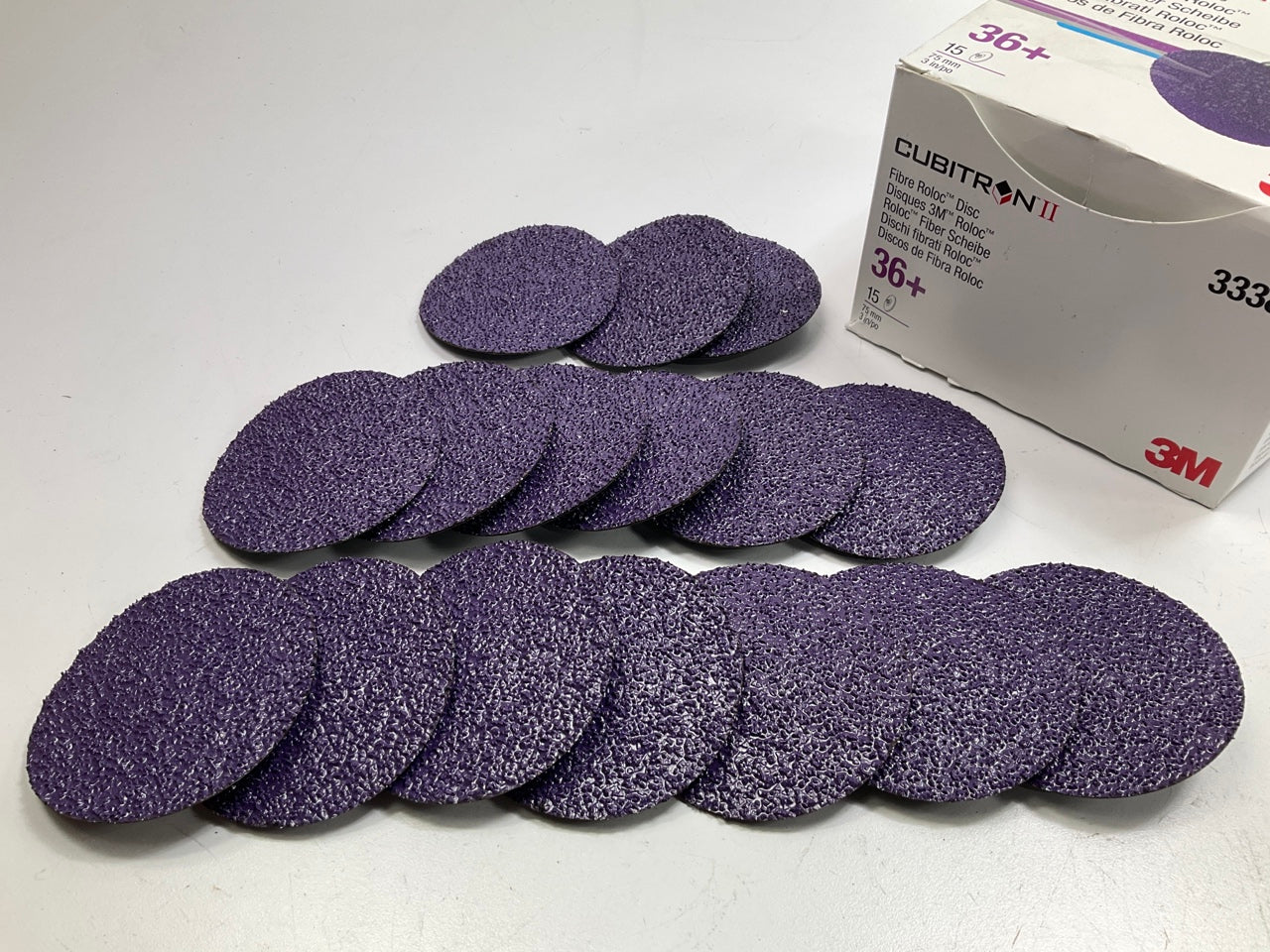 3M 33389 Cubitron II Roloc Fibre Sanding Disc, 3'', 36+ Grit, Pack Of 15