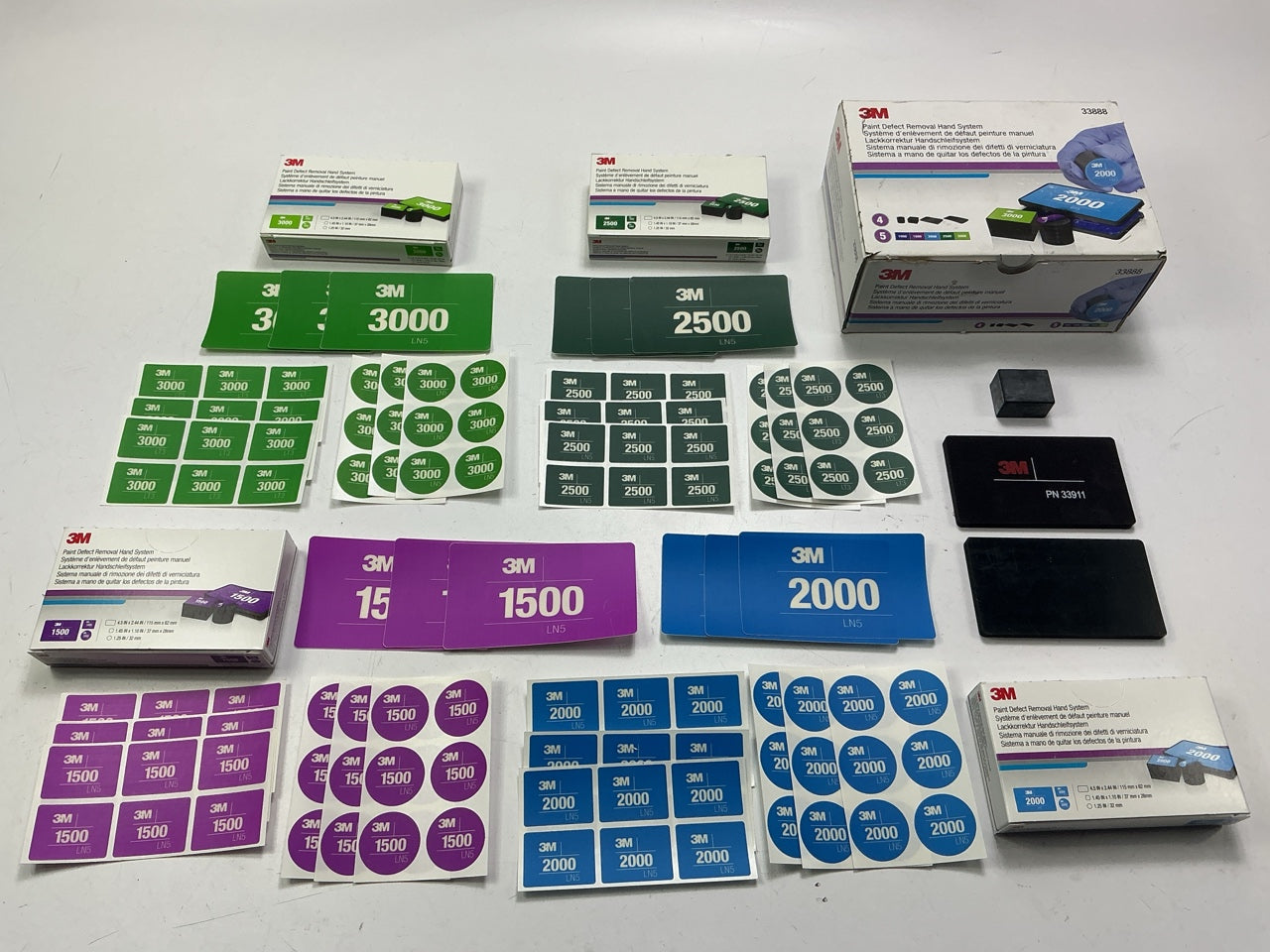 Missing 3M 33909, COMES AS SHOWN - 3M 33888 Paint Defect Removal Hand System Kit