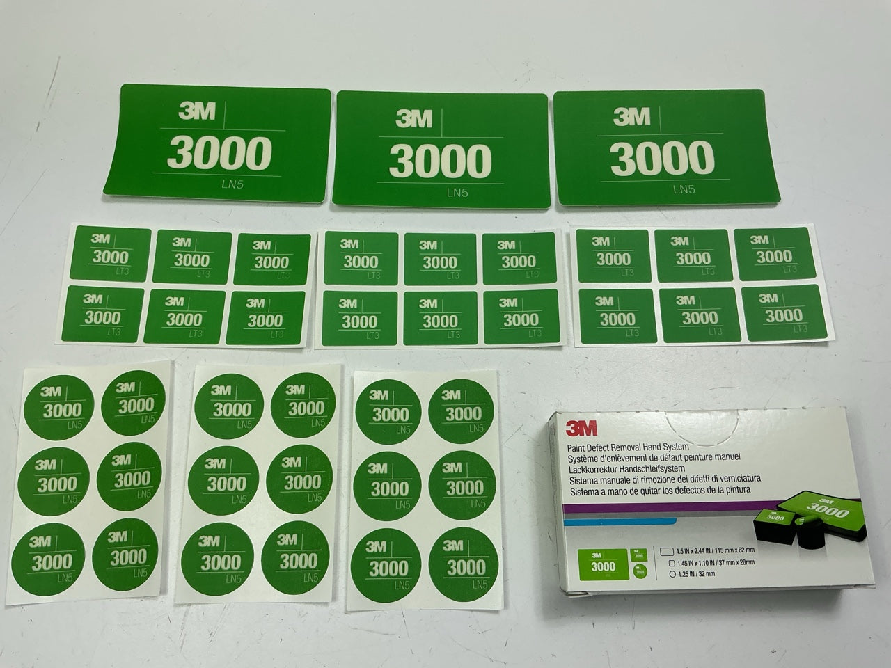 Missing 3M 33909, COMES AS SHOWN - 3M 33888 Paint Defect Removal Hand System Kit