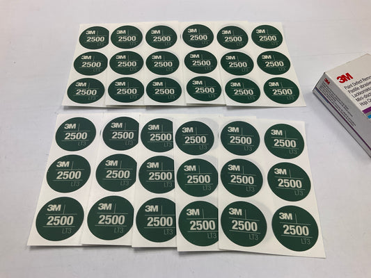 3M 33898 1.25'' 2500 Grit Aluminum Oxide Paint Defect Removal Circle Sheets