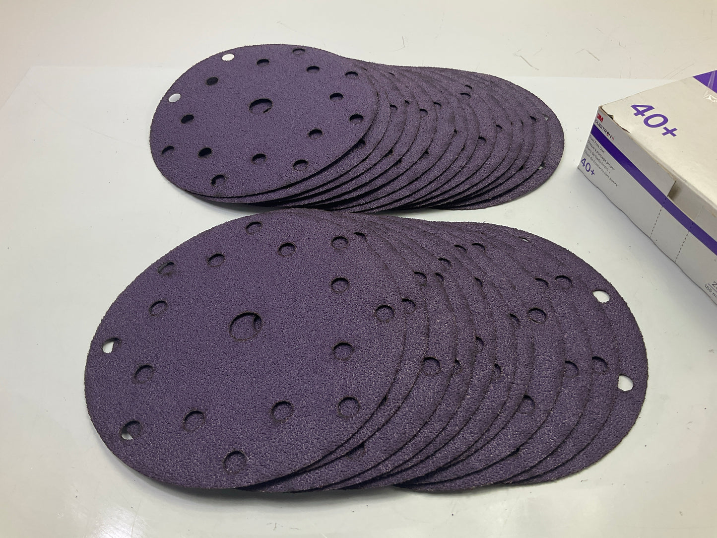 3M 34790 Cubitron II Hook & Loop 40+ Grit 7-1/4 In. Clean Sanding Disc (25/Pack)