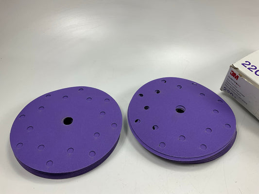 3M 34795 Cubitron II Hookit Clean Sanding Abrasive 7'' Disc, 220 Grit, Box Of 50