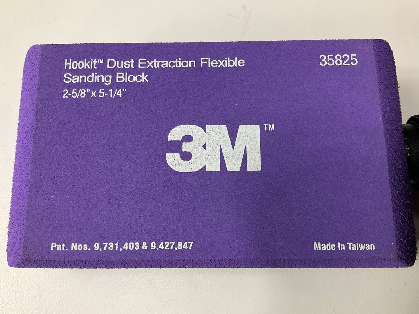 3M 35825 Hookit Dust Extraction Flexible Sanding Block 5-1/4 In X 2-5/8 In