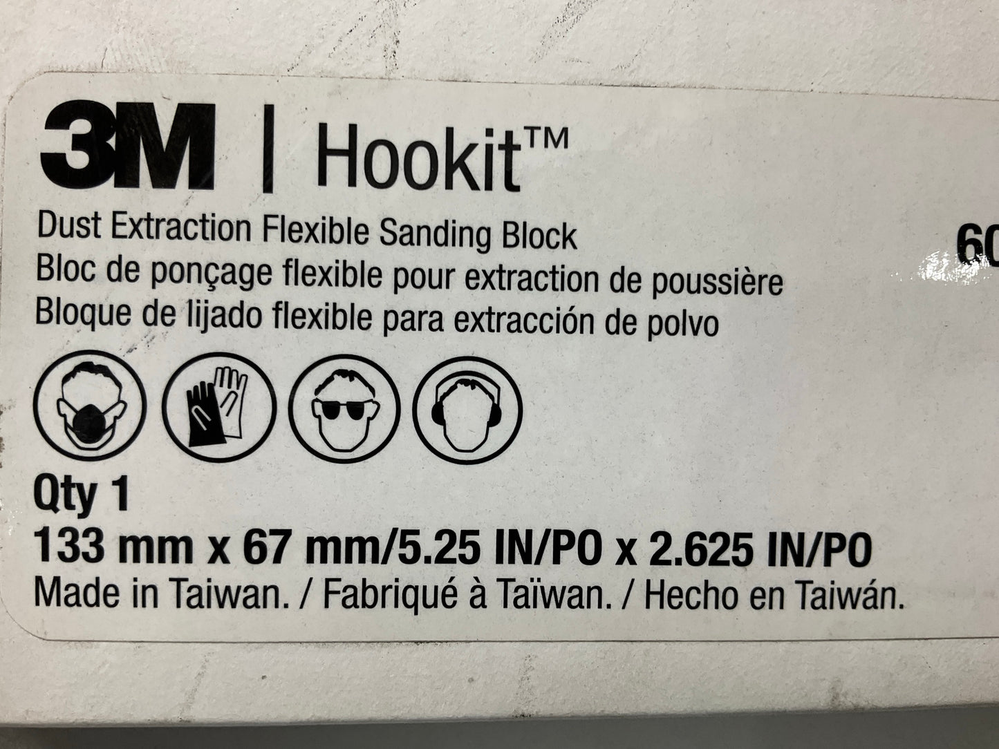 3M 35825 Hookit Dust Extraction Flexible Sanding Block 5-1/4 In X 2-5/8 In