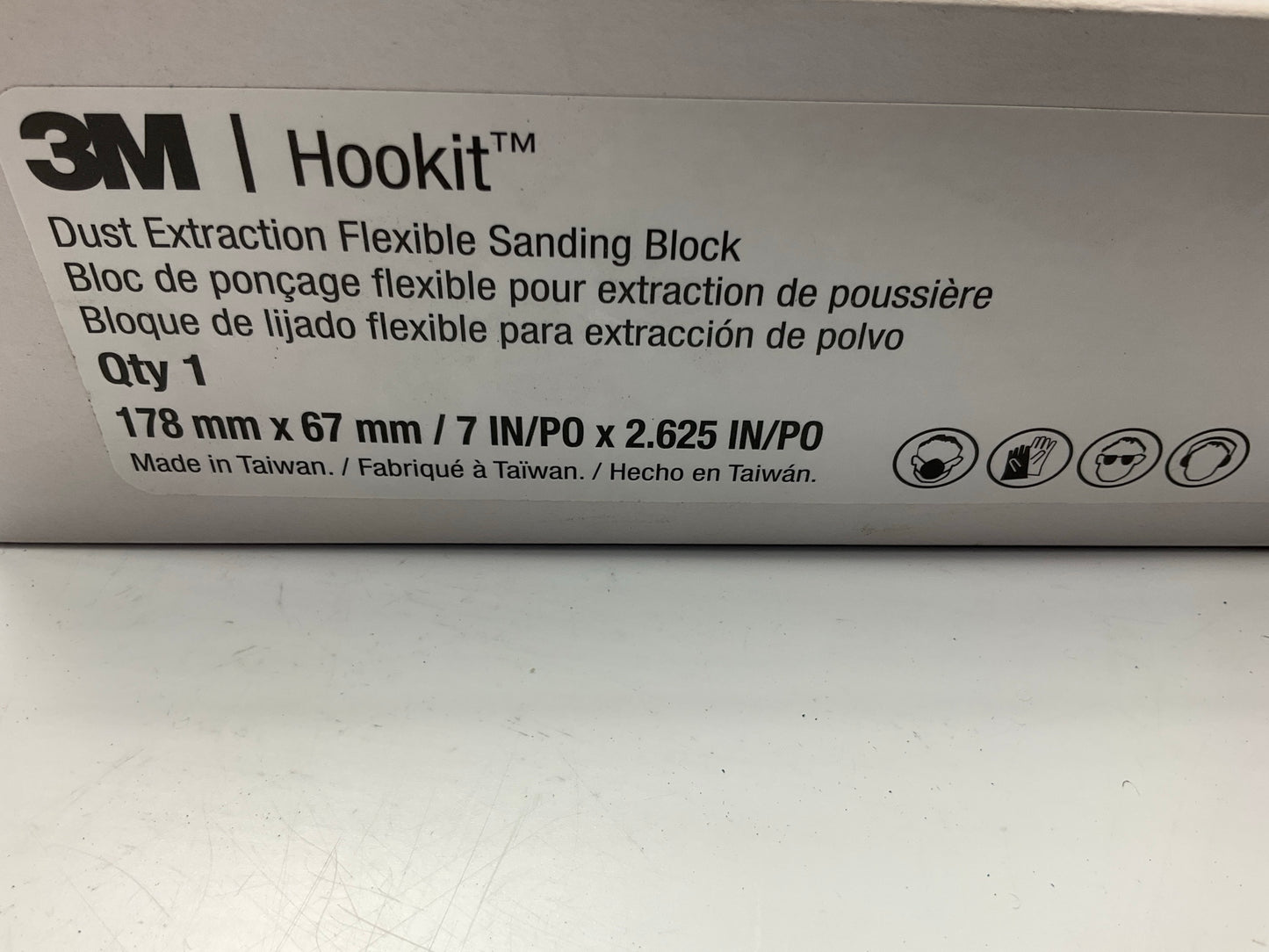 3M 35826 Hookit Dust Extraction Flexible Sanding Block, 7'' X 2.625''