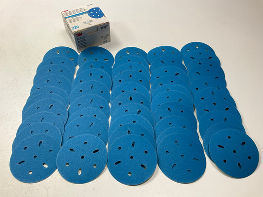 3M 36147 Multi-Hole Hook & Loop 220 Grit 3'' Sanding Disc (50/Pack)
