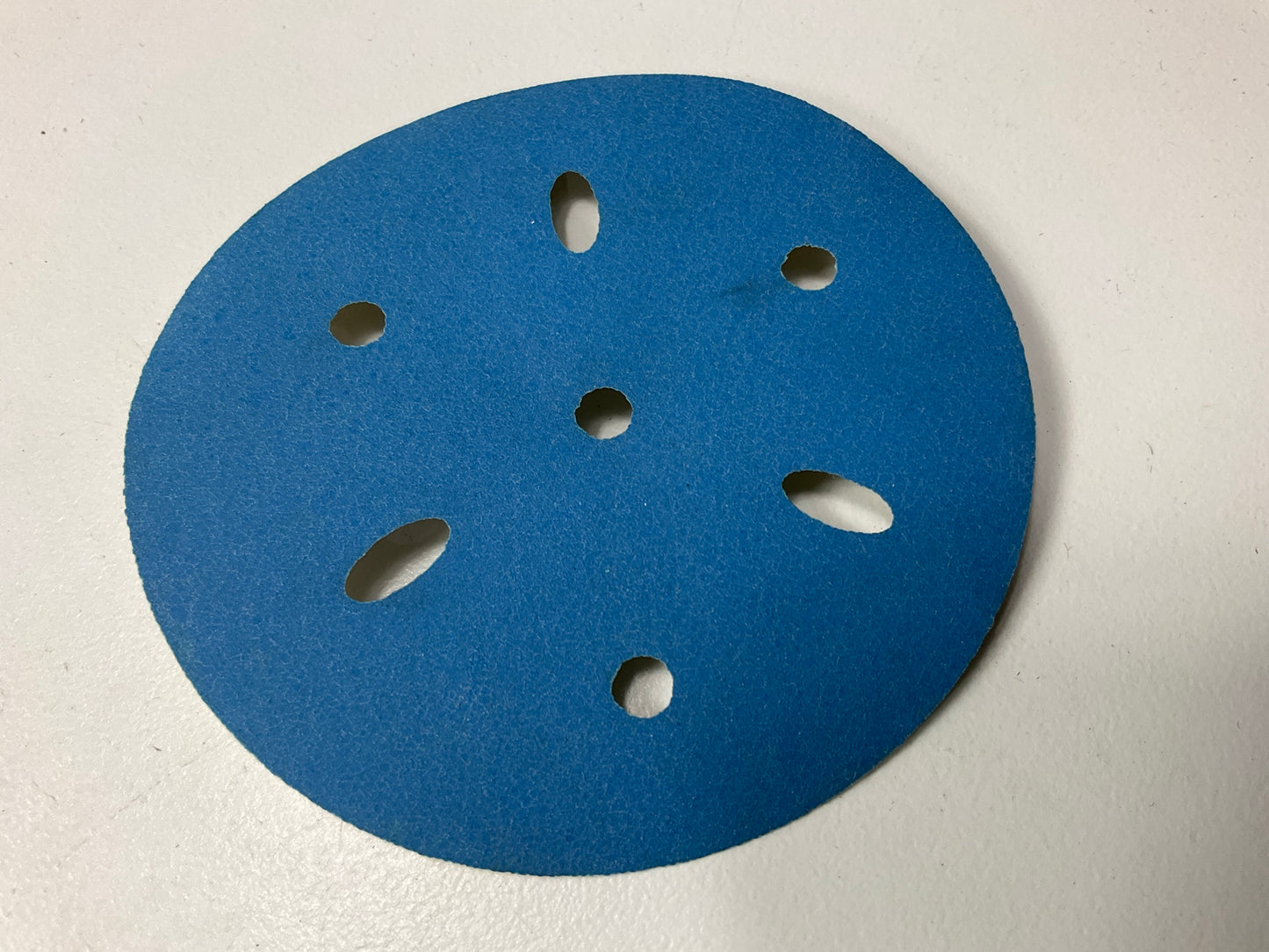 3M 36151 Multi-Hole Hook & Loop 400 Grit 3 In. Sanding Abrasive Disc (49/Pack)