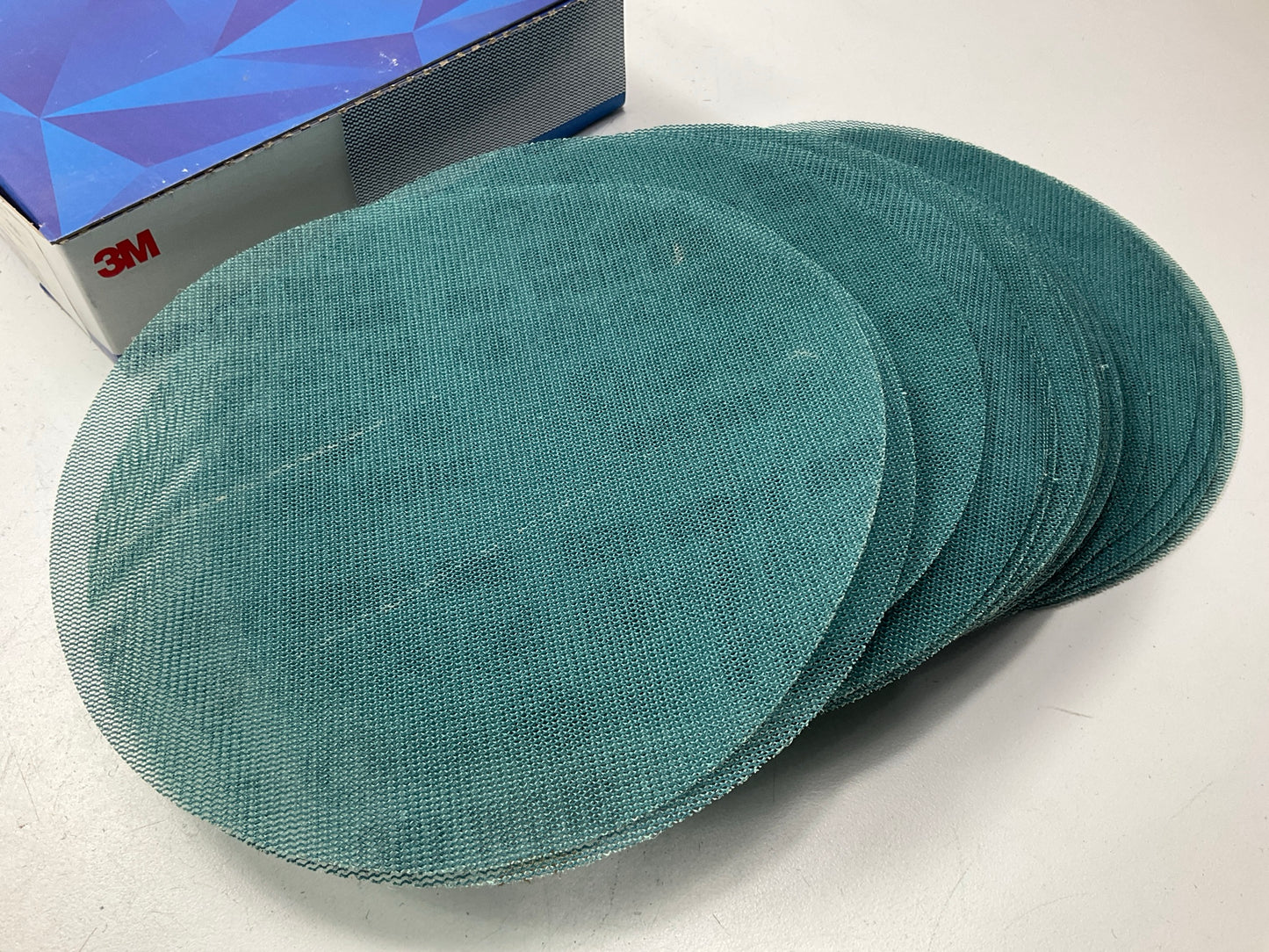 3M 36413 150 Grit 8'' Blue Net Sanding Abrasive Discs - Pack Of 25