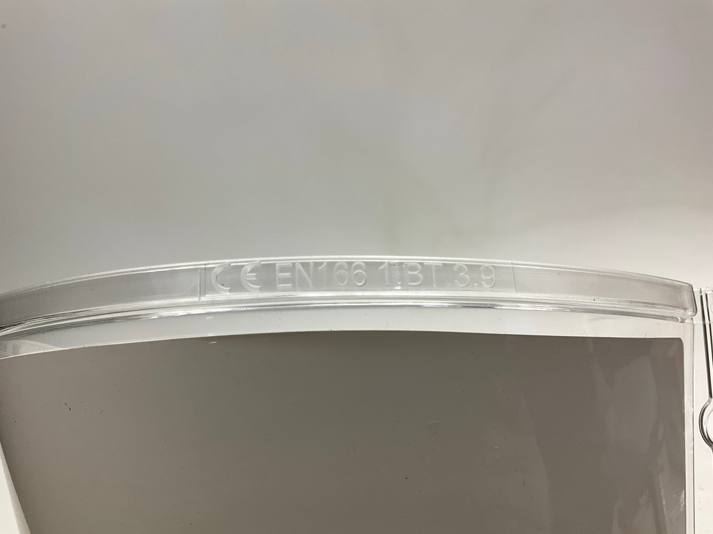3M Versaflo 37323 Standard Replacement Visor For M-Series Helmets, 5/PACK