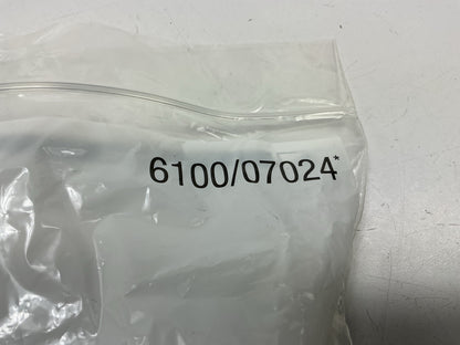 3M 6100/07024 Reusable Half Facepiece Mask Respirator, Size Small