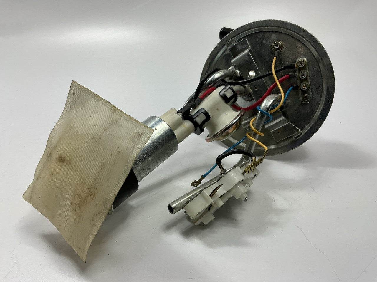 3M 61400 Wheel Weight System TN-2015 . 4.5M (14.8ft) Length Roll (5lb Weight)