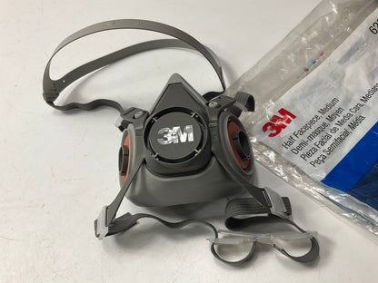New 3M 6200/07025 Half Facepiece Reusable Respirator Mask - Size Medium