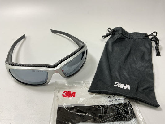 3M 1500 Safety Glasses Sunwear Universal Size, Silver Mirror Lens, Black/Silver