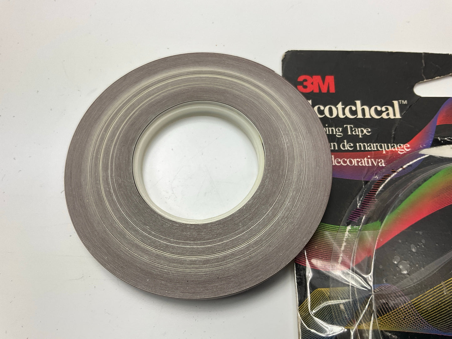 3M 71010 Scotchcal Striping Automotive Stripe Tape Burgundy 3/16 In X 50 Ft