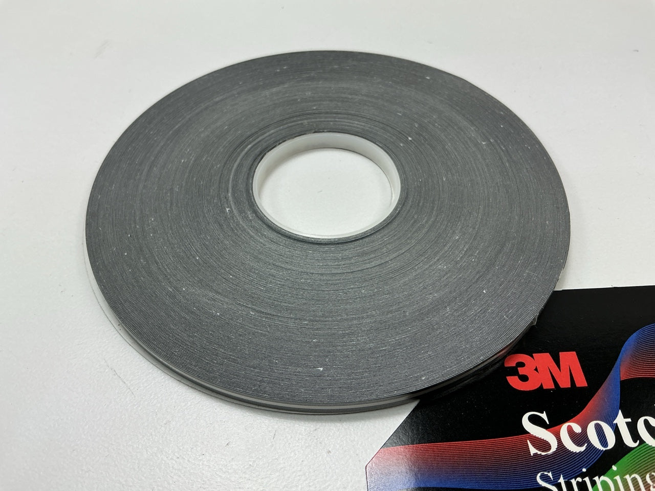 3M 72014 Pinstripe Striping Tape 3/16'' X 150 Feet , Light Slate Metallic