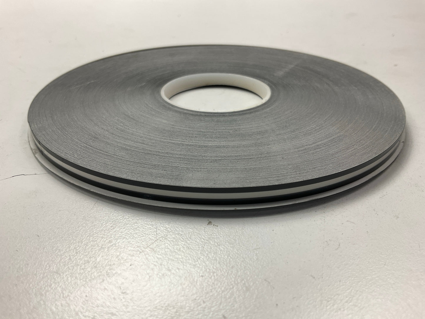 3M 72097 Pinstripe Striping Tape 3/16'' X 150' Elite Medium Dark Gray