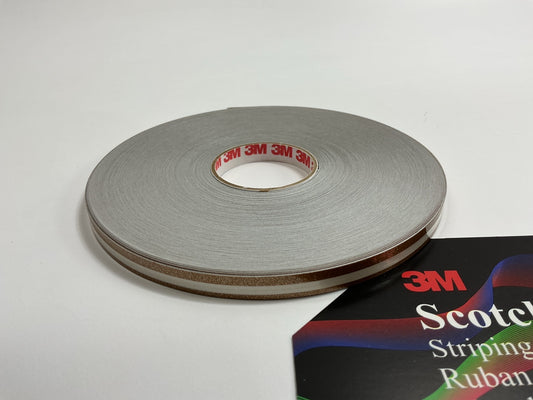 3M 72325 Gold Starfire Pinstripe Striping Tape 5/16'' X 150 Feet