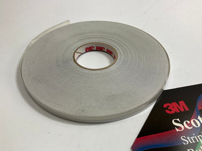 3M 72356 Pinstripe Striping Tape - 5/16'' X 150' Feet Long Bright White