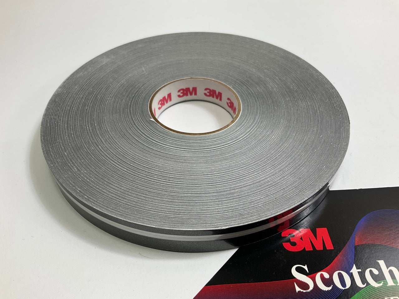 3M 72463 Pinstripe Striping Tape - 1/2'' X 150' DOUBLE CHARCOAL METALLIC
