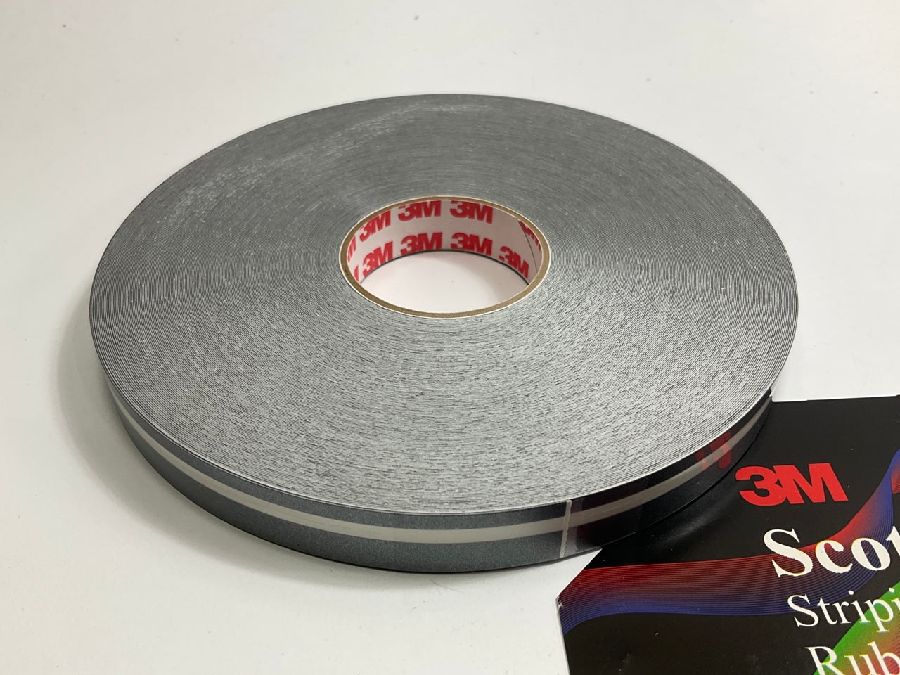3M 72483 Scotchcal Striping Tape, Medium Silver Metallic, 1/2'' X 150 Feet