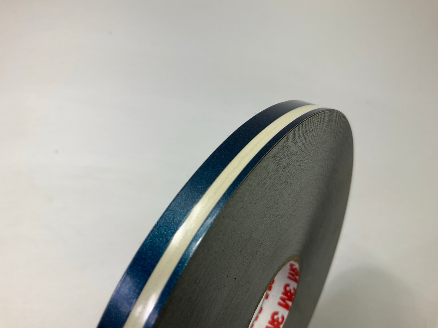 3M 72565 Pinstripe Striping Tape 3/8'' Dark Blue Metallic X 150 Feet