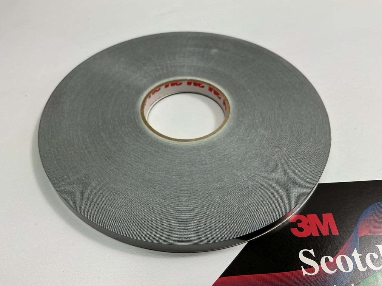 3M 72614 Pinstripe Striping Tape - 150 Feet X 1/4 In, Light Slate Metallic