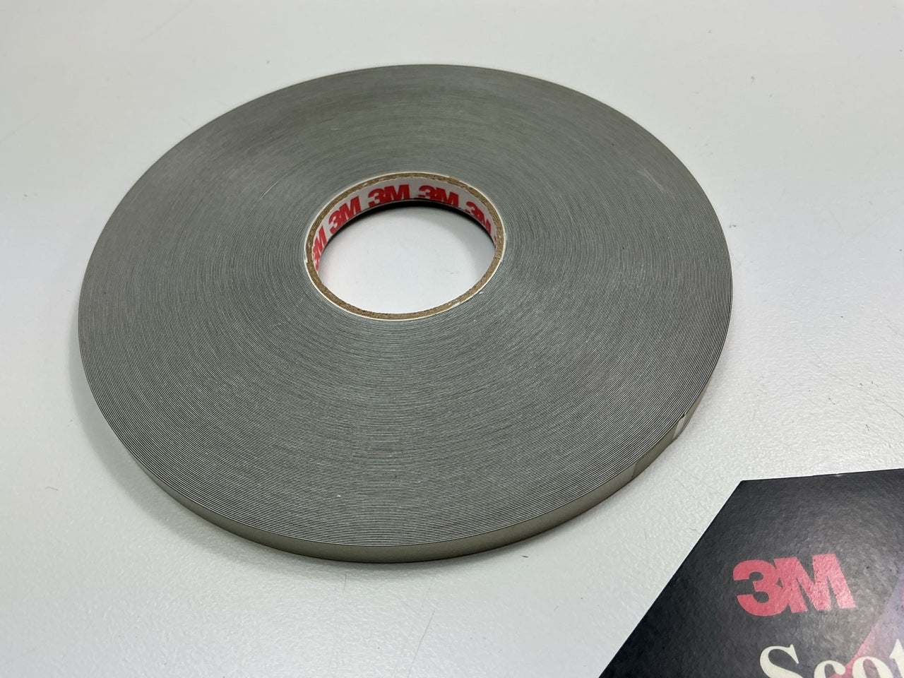 3M 72628 Pinstripe Auto Stripe Striping Tape, Pewter, 1/4'' X 150 Feet