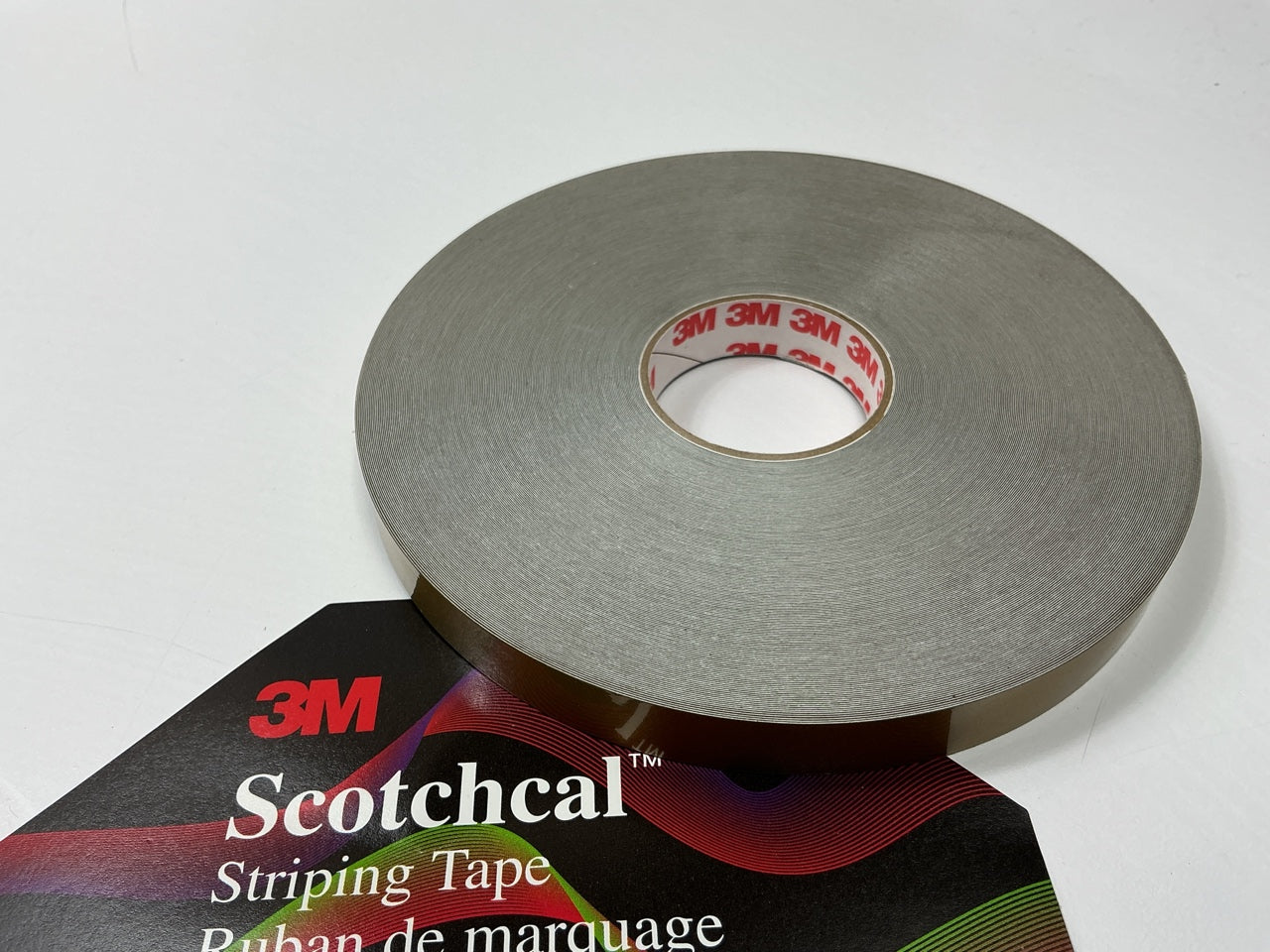 3M 72703 Pinstripe Striping Tape Gold Metallic 1/2 In. X 50 Yard