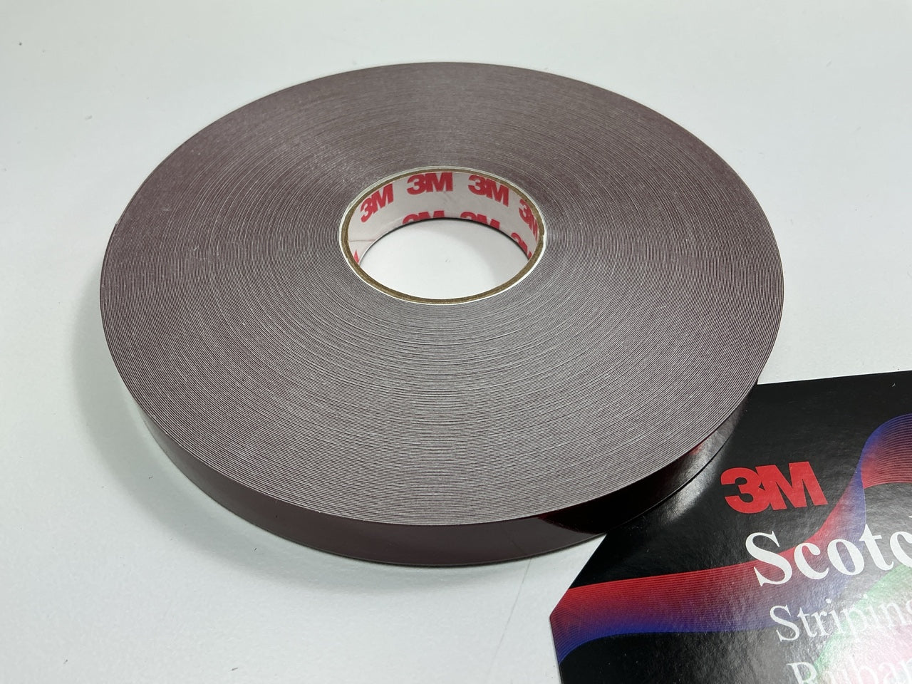 3M 72710 Pinstripe Auto Stripe Striping Tape, 1/2''X 150 Feet, BURGUNDY