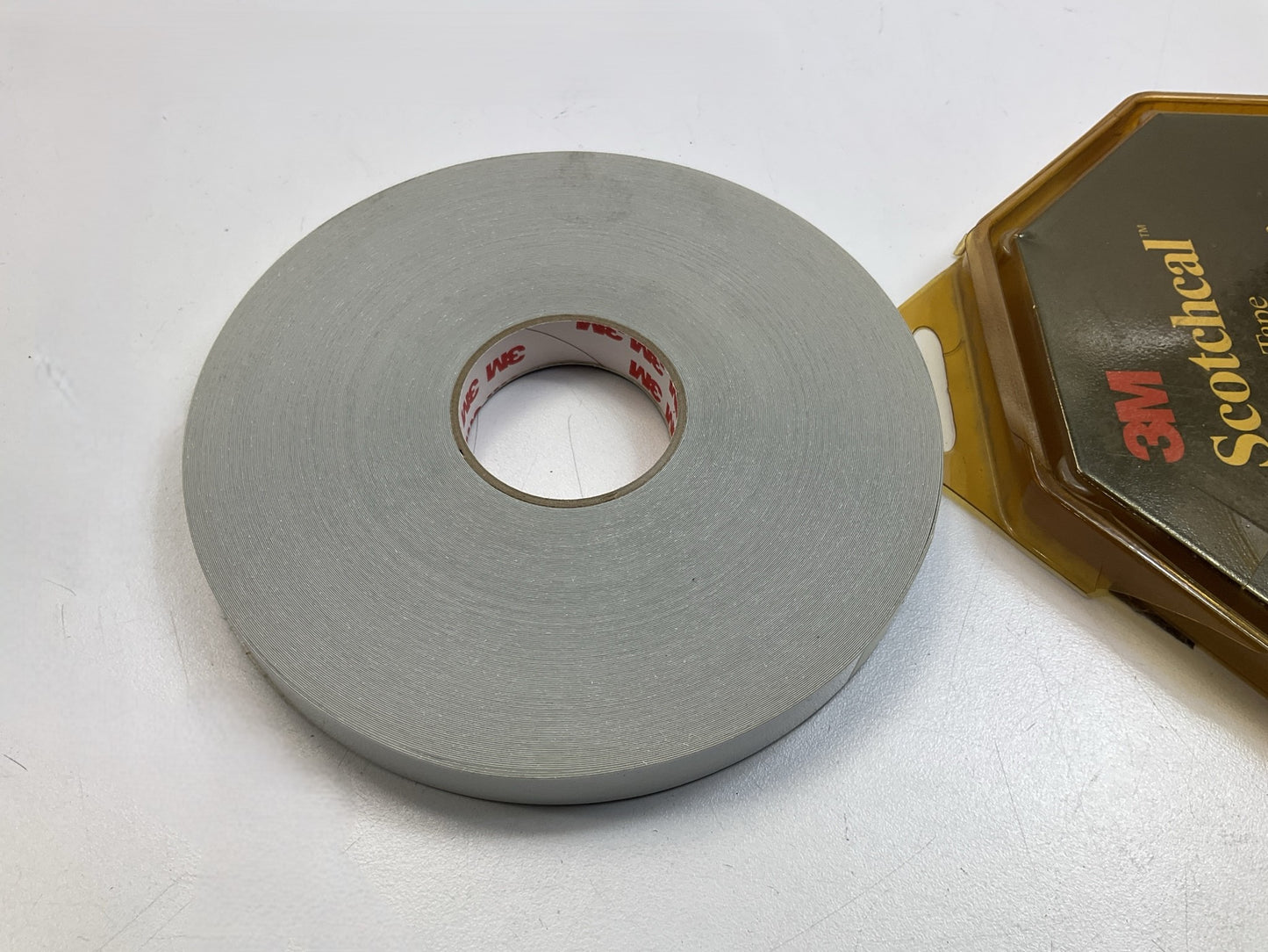 3M 72756 Pinstripe Striping Tape,  Bright White, 1/2'' X 150 Feet
