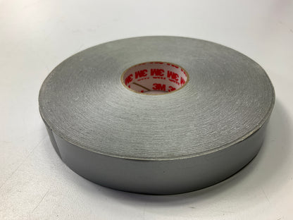 3M 72905 Pinstripe Auto Stripe Striping Tape, 7/8'' X 150 Feet, Silver Metallic