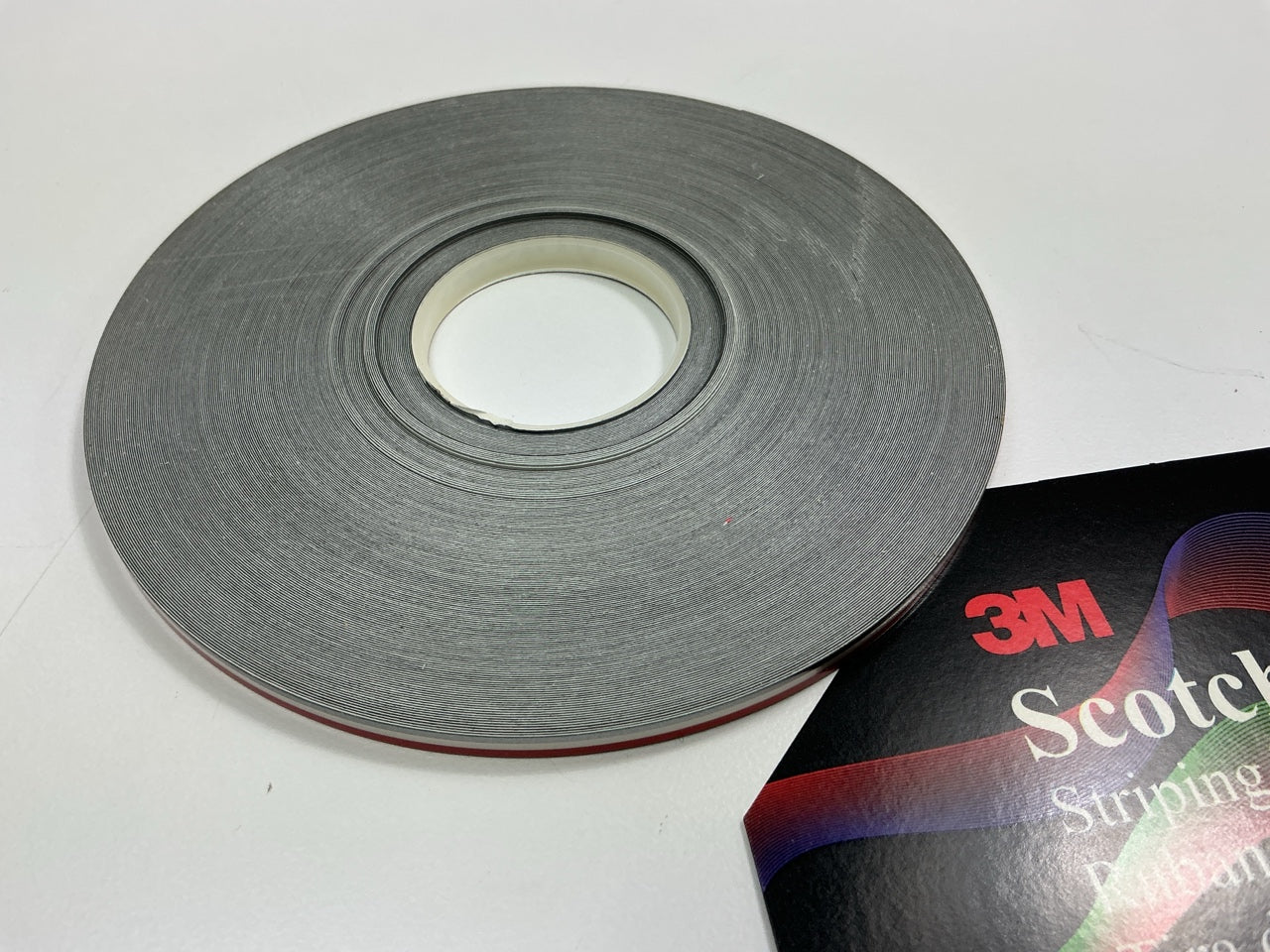 3M 74807 Pinstripe Striping Tape 3/16 In X 150 Feet, Elite Silver/Tomato Red