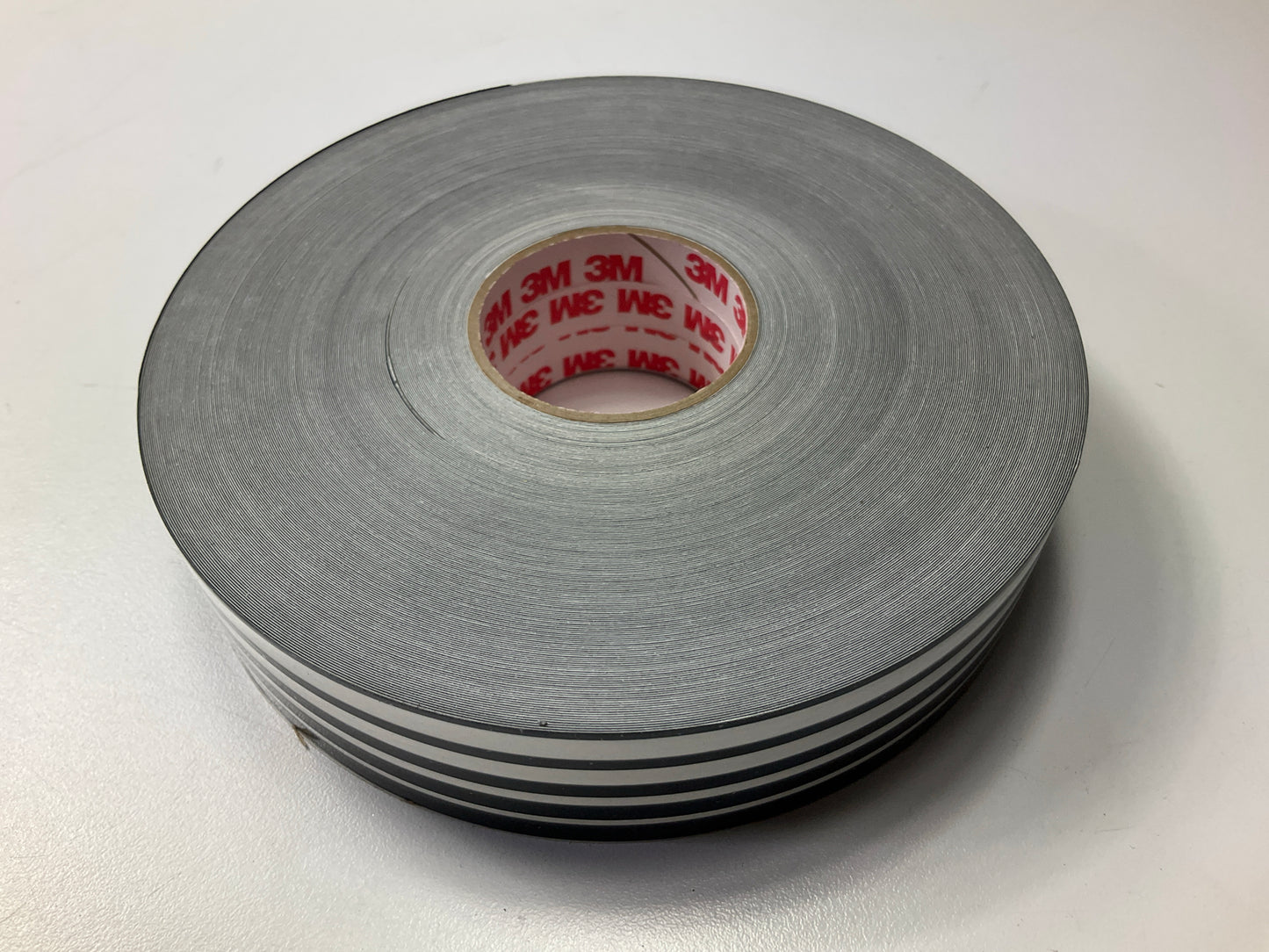 3M 76302 Pinstripe Striping Stripe Tape, 5-Stripe, 1-1/8'' X 150 Feet, Black