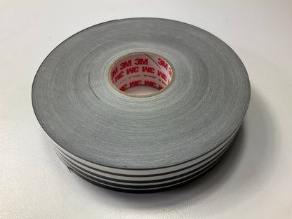 3M 76302 Pinstripe Striping Stripe Tape, 5-Stripe, 1-1/8'' X 150 Feet, Black
