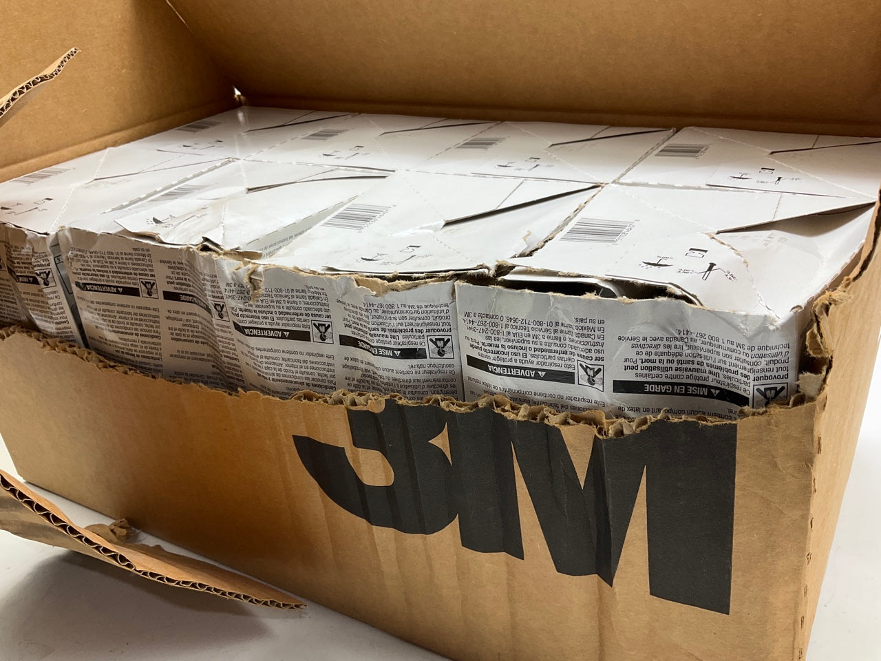 DAMAGED BOX 3M 8210 N95 Particulate Respirator Face Mask 1 Full Case (160 Masks)