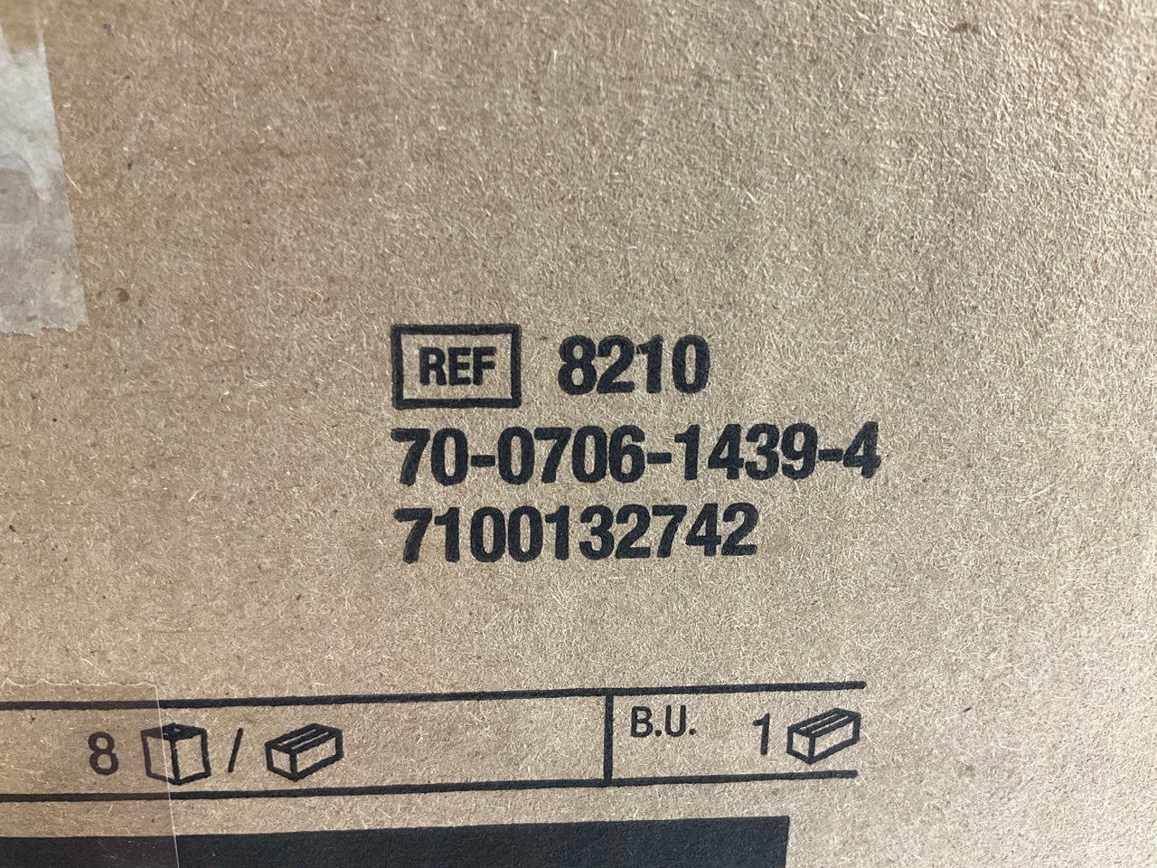 3M 8210 N95 Particulate Respirator Face Mask - 1 Full Case (160 Masks Total)