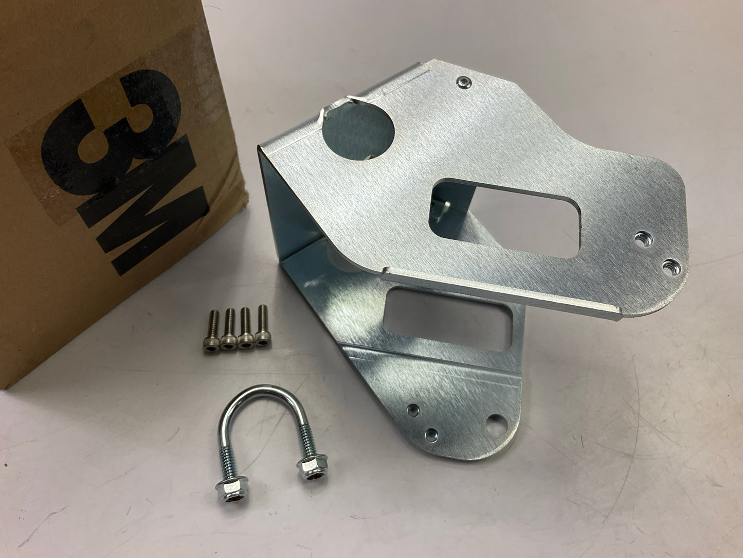 3M 99429 Dual Cutter Bracket For 3M Cutting Stand 61480, Hold (2) 61479 Tools