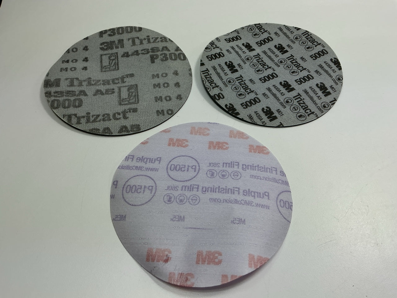 3M 5000, 3000, 1500 GRIT Trizact 6'' Sanding Disc Small Assortment, 8 Discs Total