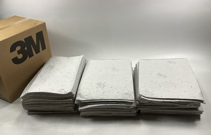 3M Oil Absorbing Pads, Box Of 100 Pads, 15''x20'', Put Under Forklift, Tractor Car