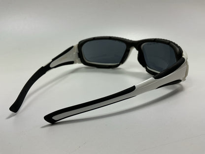 3M SS1502AF-W Safety Sunwear Glasses 1500 Series, White, High Quality