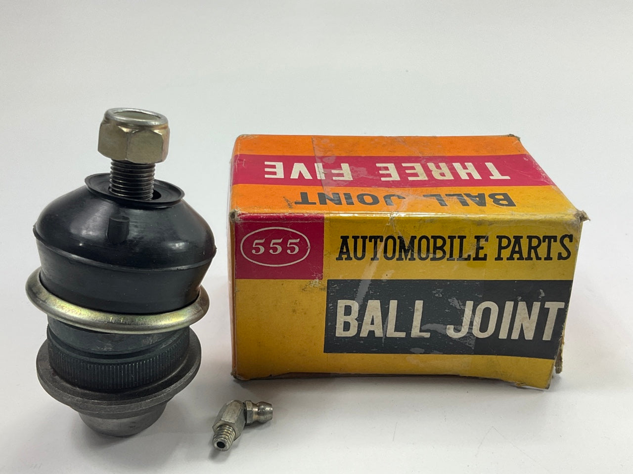 NEW GENUINE 555 101-0081 FRONT LOWER Suspension Ball Joint For 1971-1973 Colt