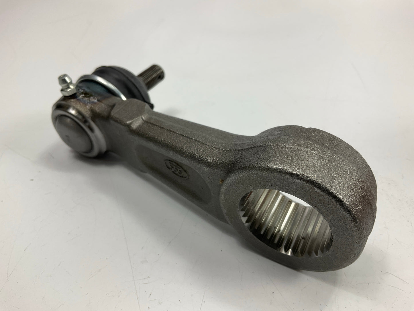 555 SP-7790 OEM Steering Pitman Arm For 1997-2004 Mitsubishi Montero Sport