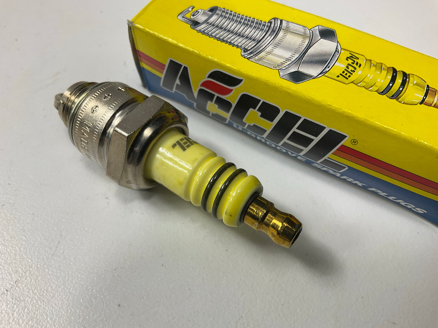 Accel 437S U-Groove Spark Plug, Short Header Spark Plug, High Performance