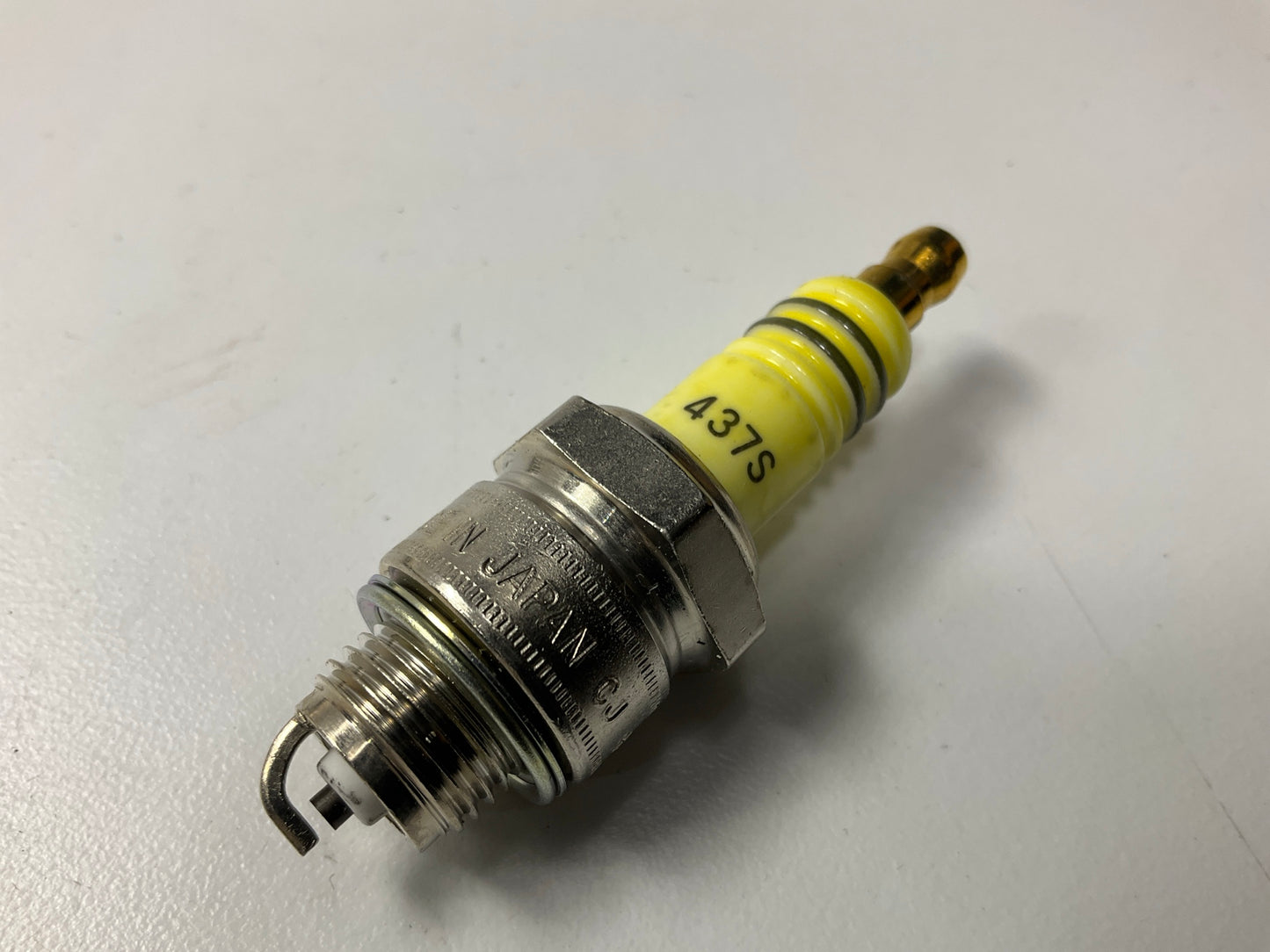 Accel 437S U-Groove Spark Plug, Short Header Spark Plug, High Performance